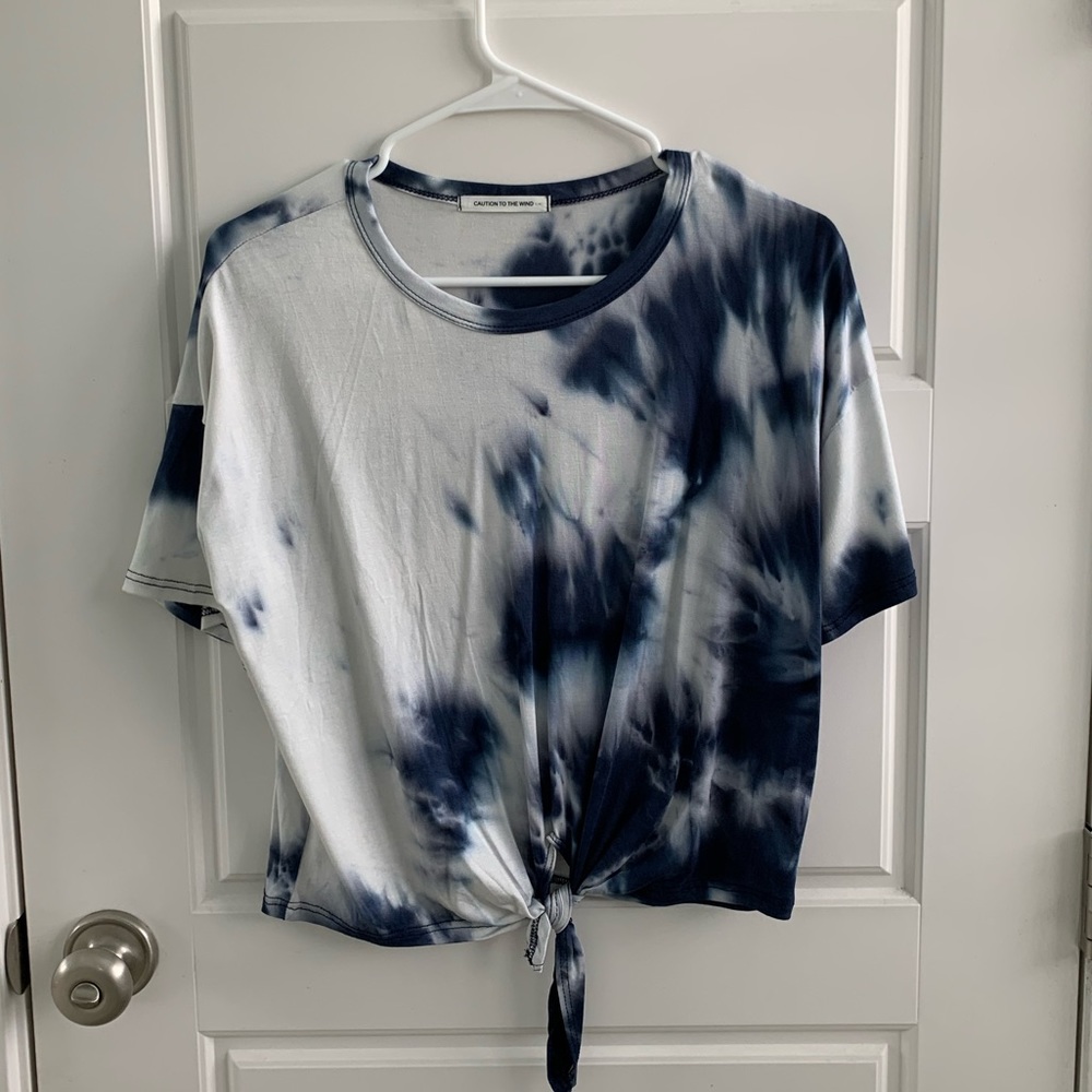tie dye t shirt